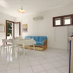 Aparthotel Tamarea 3*
