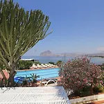 Tamarea Aparthotel 3*